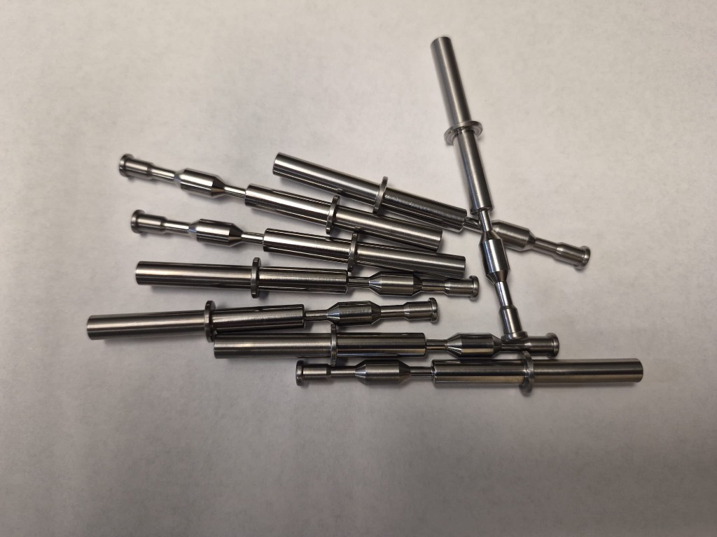 Precision machined metal components